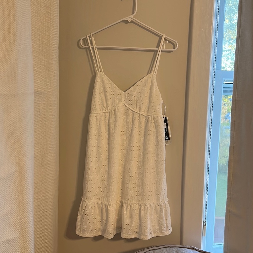 BCX lacy off white dress